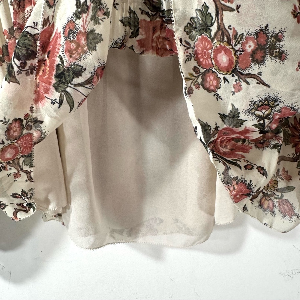 Aritzia Wilfred Floral Pleated Peasant Top tie sleeve - Picture 5 of 13